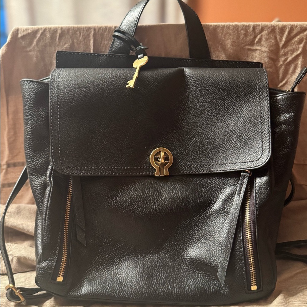 Fossil Amelia Black and Gold Backpack Purse